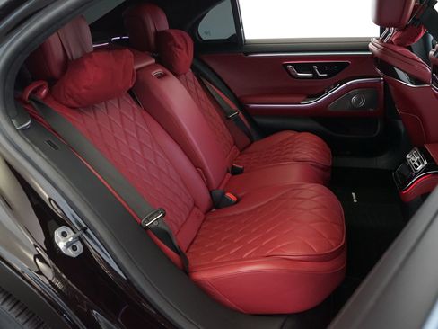 Used 2023 Mercedes-Benz S 580 4MATIC Sedan w/ AMG Line image 13