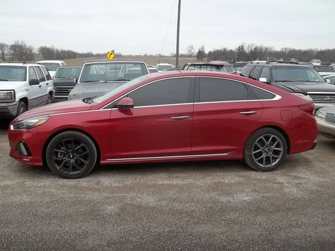 Used 2018 Hyundai Sonata Limited image 1