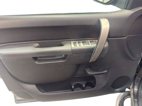 Used 2011 Chevrolet Silverado 1500 LT w/ All-Star Edition AWD/4WD image 15