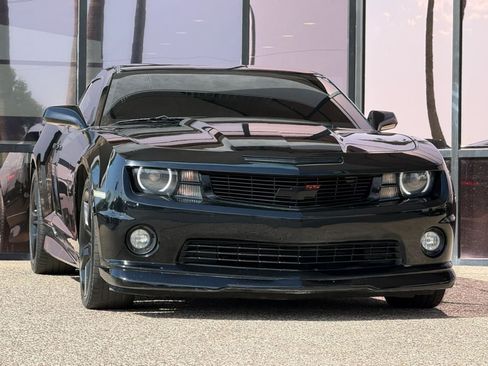 Used 2011 Chevrolet Camaro SS w/ RS Package RWD image 18