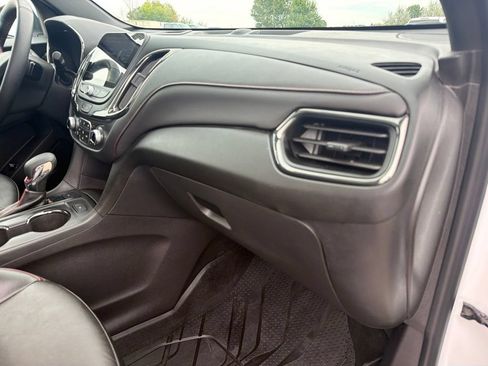 Certified 2023 Chevrolet Equinox RS w/ RS Leather Package AWD/4WD image 37