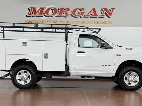 Used 2019 RAM 2500 Tradesman AWD/4WD image 2