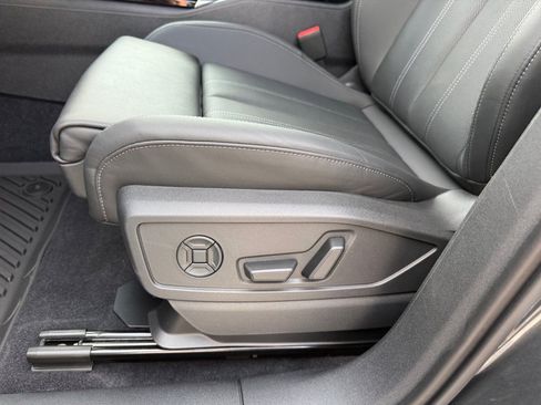 New 2026 Audi Q5 Premium Plus AWD/4WD image 30