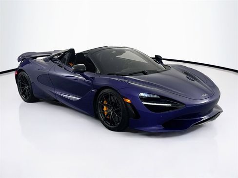 Used 2025 McLaren 750S Spider image 3