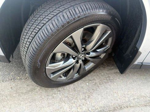 Certified 2024 Lexus UX 250h F Sport FWD image 39