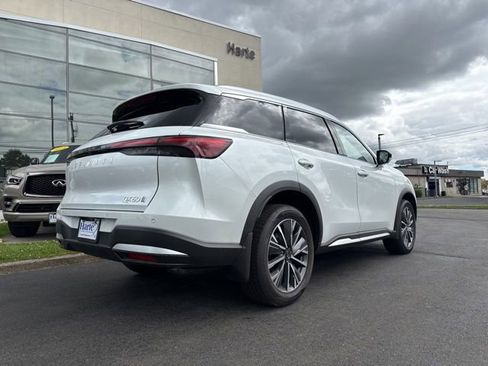 Certified 2026 INFINITI QX60 Luxe w/ Cargo Package AWD/4WD image 4