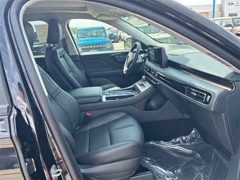 New 2025 Lincoln Aviator Reserve w/ Jet Appearance Package image 18