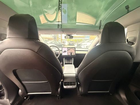 Used 2020 Tesla Model 3 Standard Range Plus RWD image 27