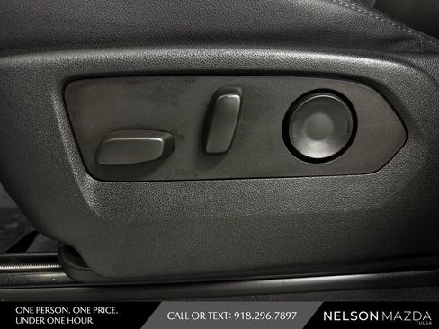 Used 2023 Chevrolet Silverado 1500 LTZ AWD/4WD image 20