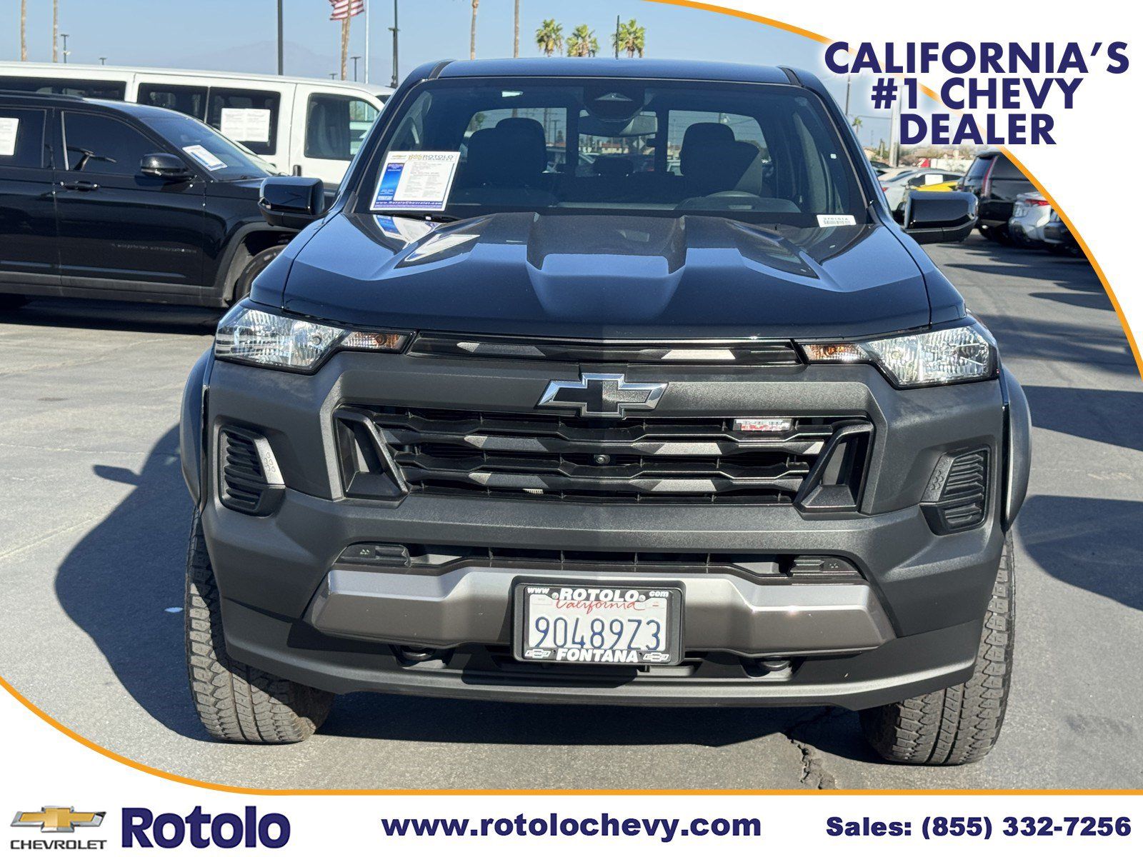 Used 2024 Chevrolet Colorado Trail Boss w/ LPO, Dark Essentials Package AWD/4WD image 2