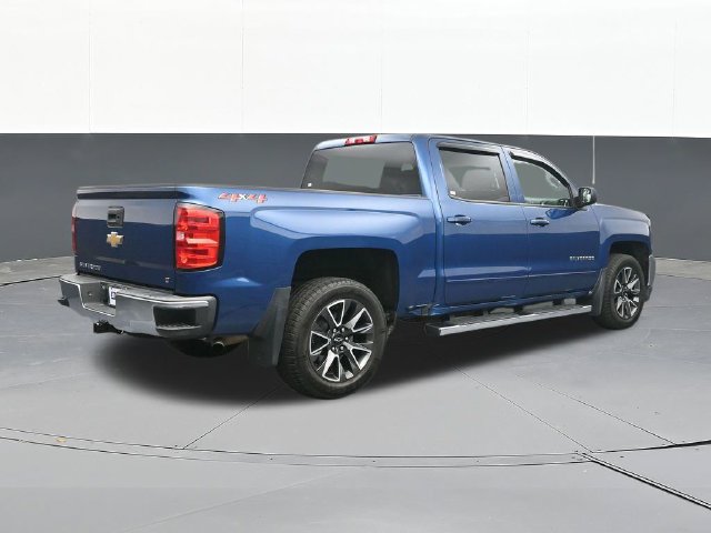 Used 2018 Chevrolet Silverado 1500 LT w/ All Star Edition AWD/4WD image 14