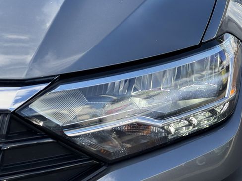 Used 2021 Volkswagen Jetta R-Line image 6