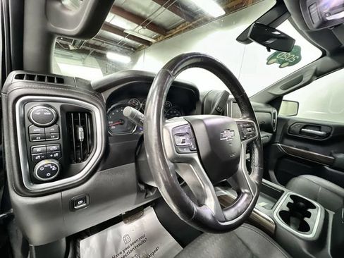 Certified 2020 Chevrolet Silverado 1500 RST AWD/4WD image 10