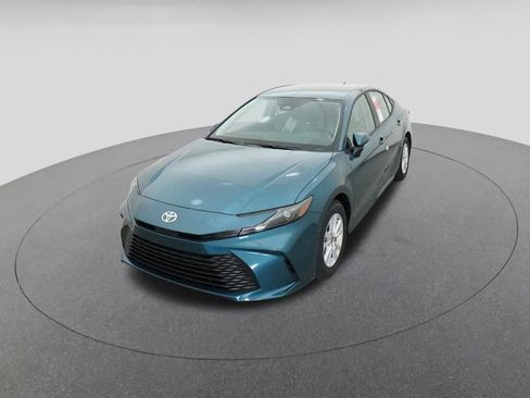 New 2026 Toyota Camry LE image 16