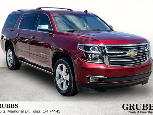 Used 2017 Chevrolet Suburban Premier AWD/4WD image 1