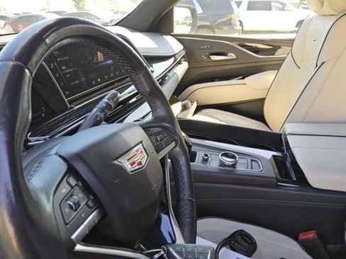 Used 2022 Cadillac Escalade Sport w/ Touring Package RWD image 15