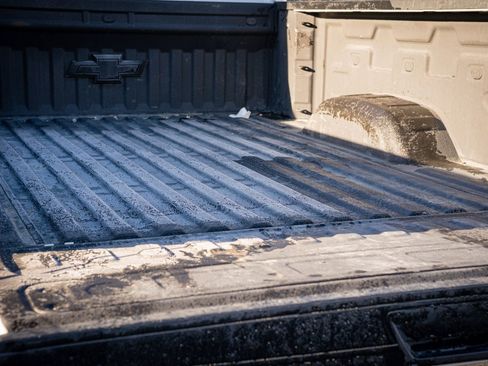 Used 2024 Chevrolet Silverado 2500 LT image 9