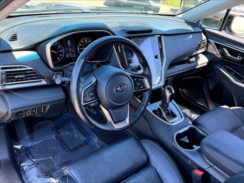 Used 2022 Subaru Outback Limited AWD/4WD image 17