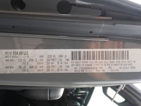 Used 2019 Jeep Wrangler Sport AWD/4WD image 7