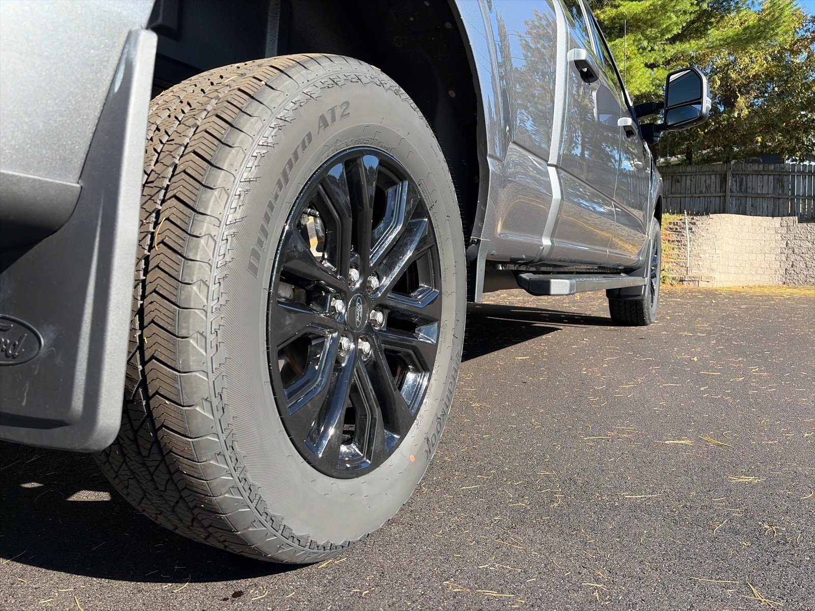 Used 2025 Ford F150 Lariat AWD/4WD image 7