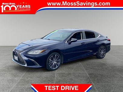 Used 2022 Lexus ES 300h w/ Premium Package