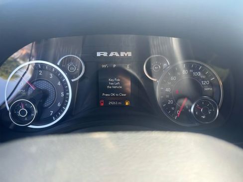 Used 2024 RAM 1500 Big Horn AWD/4WD image 12