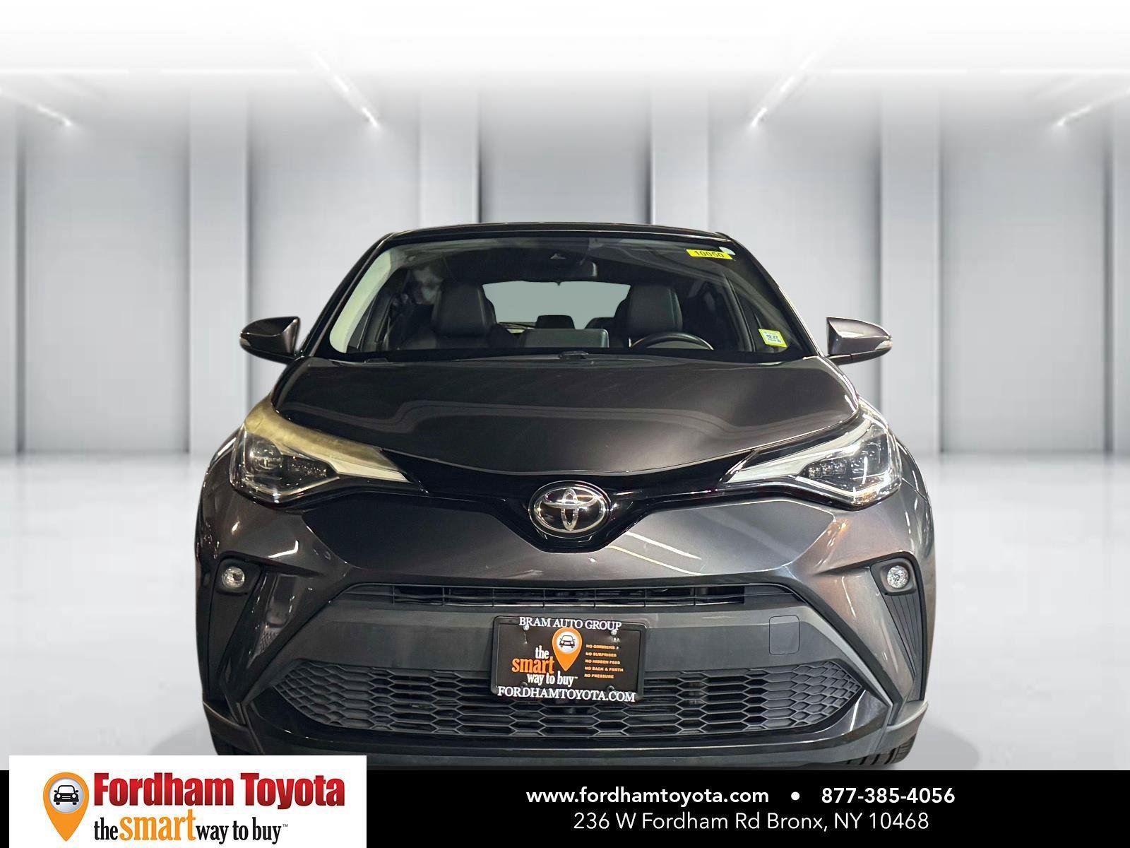 Used 2020 Toyota C-HR Limited FWD image 2
