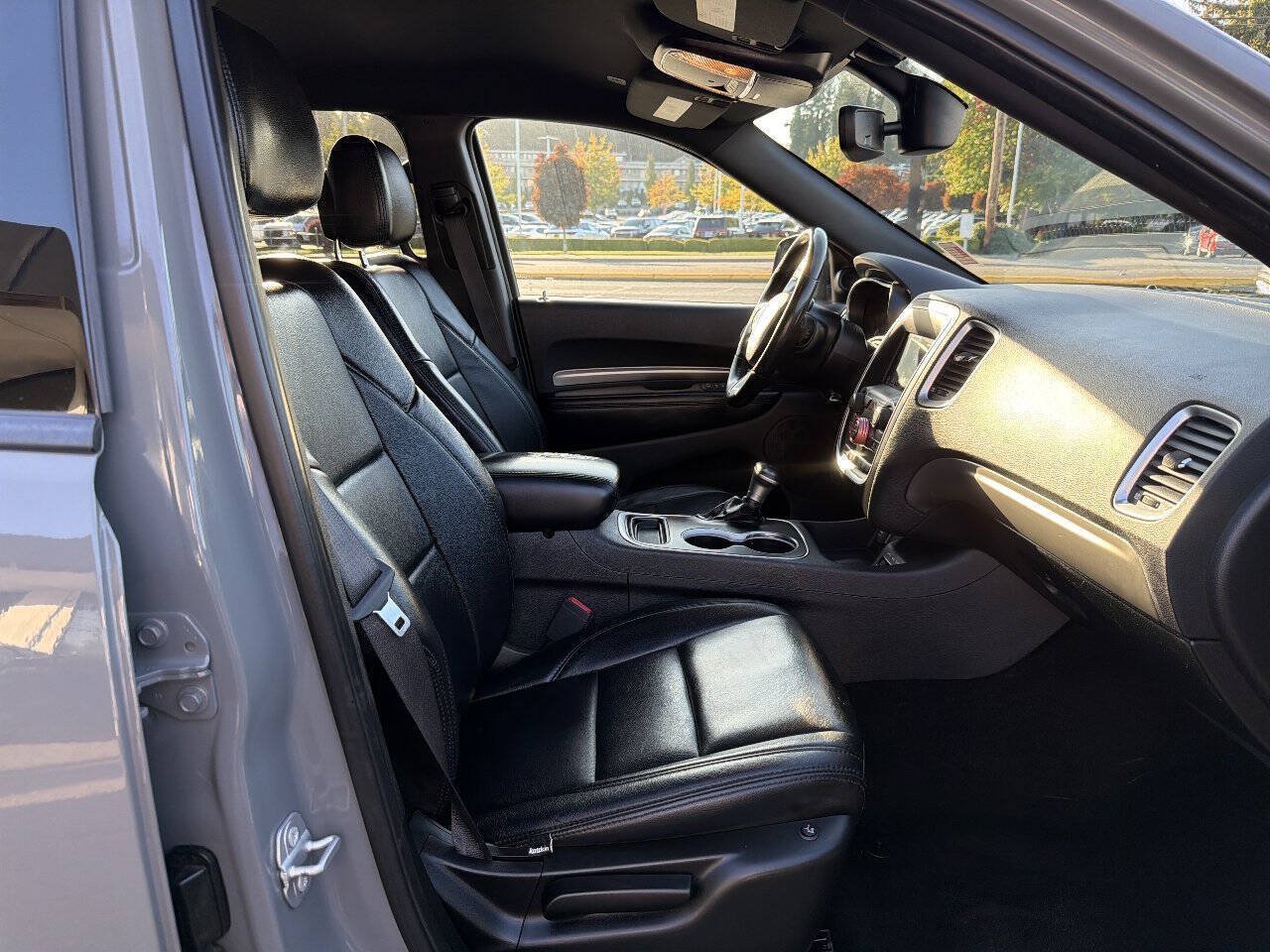 Used 2020 Dodge Durango SXT AWD/4WD image 16