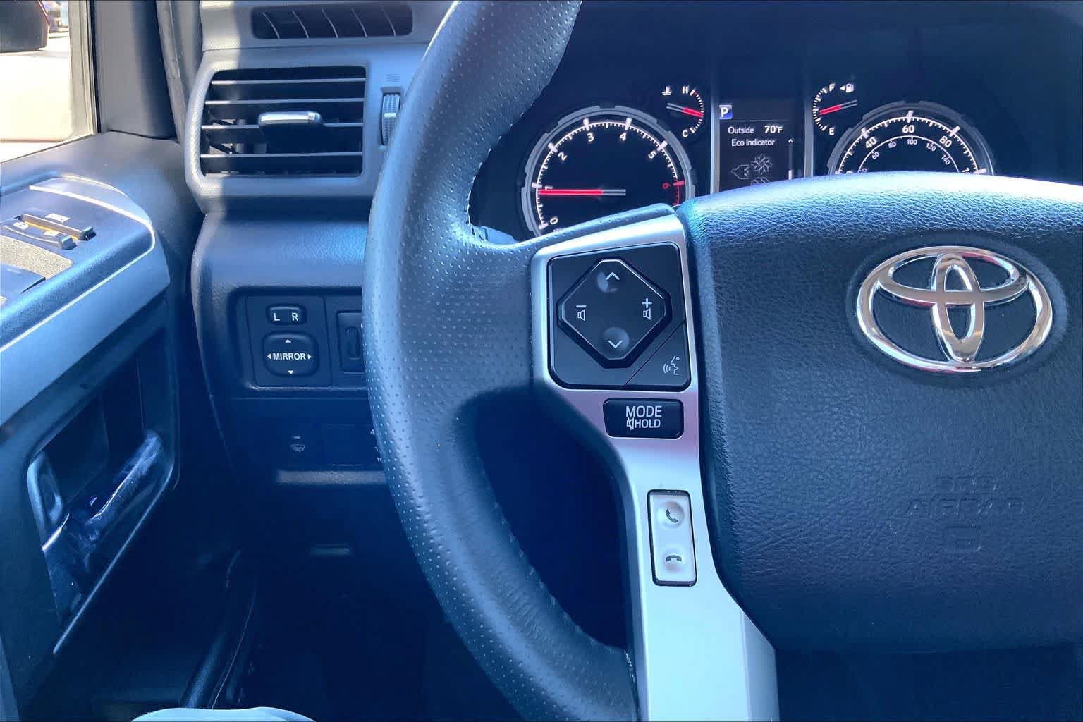 Used 2021 Toyota 4Runner Limited AWD/4WD image 24