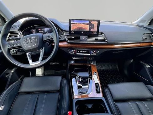 Used 2023 Audi Q5 2.0T Premium Plus w/ Premium Plus Package AWD/4WD image 15