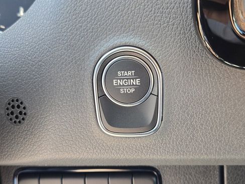 New 2025 Mercedes-Benz Sprinter 2500 image 34