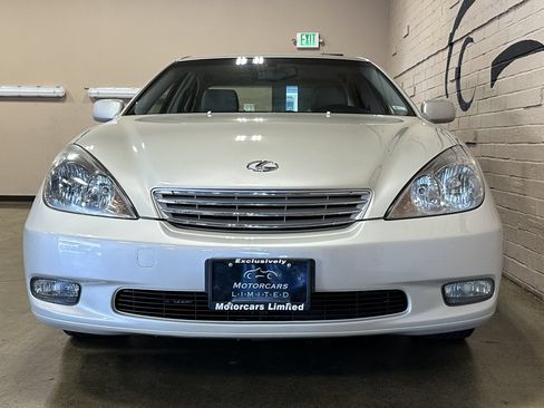 Used 2002 Lexus ES 330 FWD image 9
