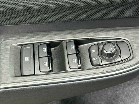 New 2026 Subaru Outback Limited AWD/4WD image 13