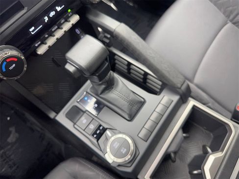 Used 2025 Toyota Tacoma SR5 image 69