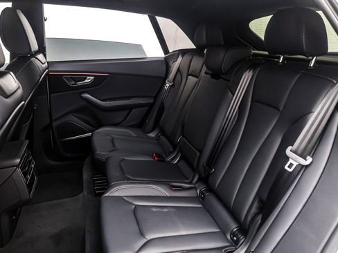 New 2026 Audi Q8 Premium Plus image 8