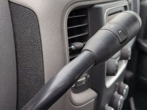 Used 2015 RAM 2500 Tradesman w/ Chrome Appearance Group AWD/4WD image 25