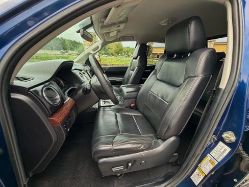Used 2015 Toyota Tundra Limited w/ Limited Premium Package AWD/4WD image 27