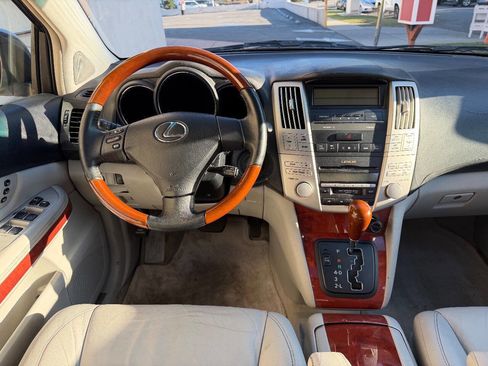 Used 2004 Lexus RX 330 image 11