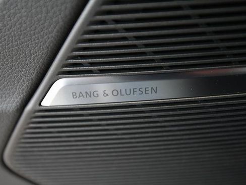 Used 2026 Audi Q8 Premium Plus AWD/4WD image 24