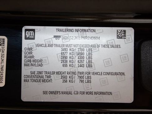 Used 2022 GMC Yukon XL Denali w/ Denali Premium Package image 38