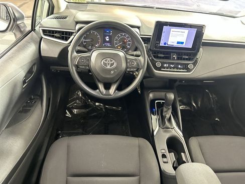 Used 2024 Toyota Corolla LE image 21