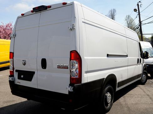 Used 2022 RAM ProMaster 3500 w/ Convenience Group FWD image 6