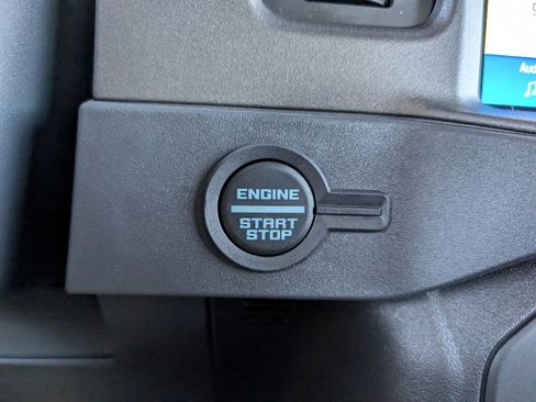 New 2025 Ford Bronco 4-Door image 11