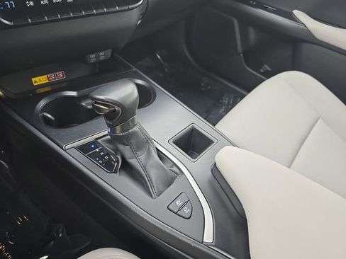 Used 2023 Lexus UX 250h 250h Base image 24