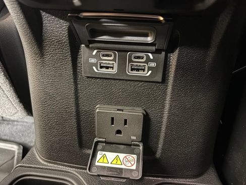 New 2026 Jeep Gladiator Mojave AWD/4WD image 34