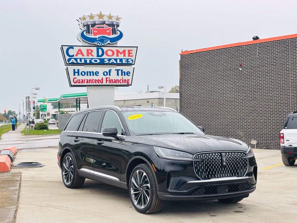 Used 2026 Lincoln Aviator Reserve AWD/4WD image 1