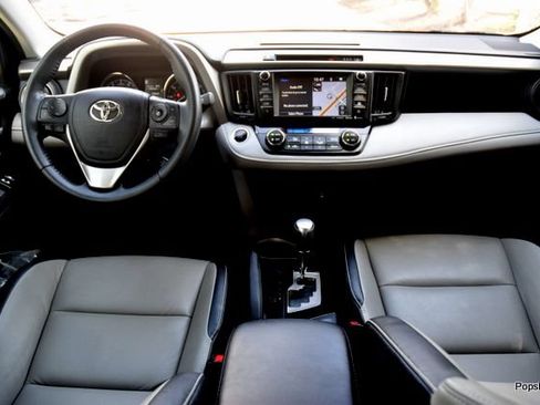 Used 2017 Toyota RAV4 Limited FWD image 16