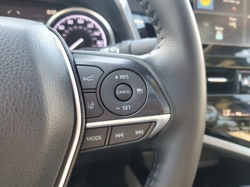 Certified 2021 Toyota Camry XLE w/ Navigation Upgrade Package image 19