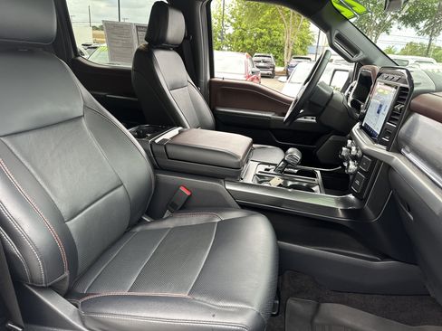 Used 2022 Ford F150 Lariat AWD/4WD image 13