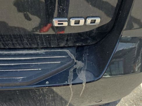 Used 2021 Cadillac Escalade Premium Luxury image 9